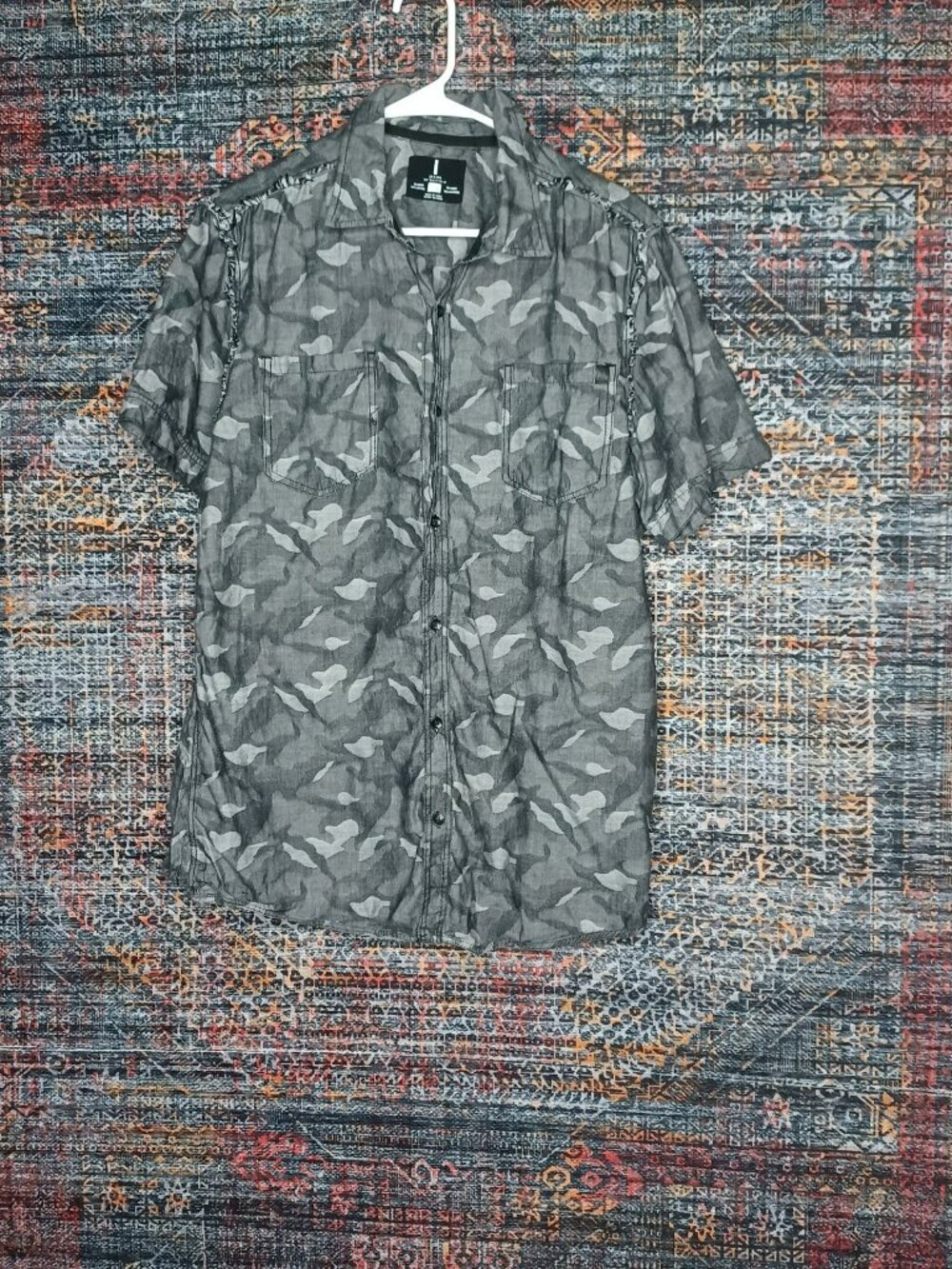 Jeans by Buffalo mens 3tone gray distressed camo button down shirt L EUC